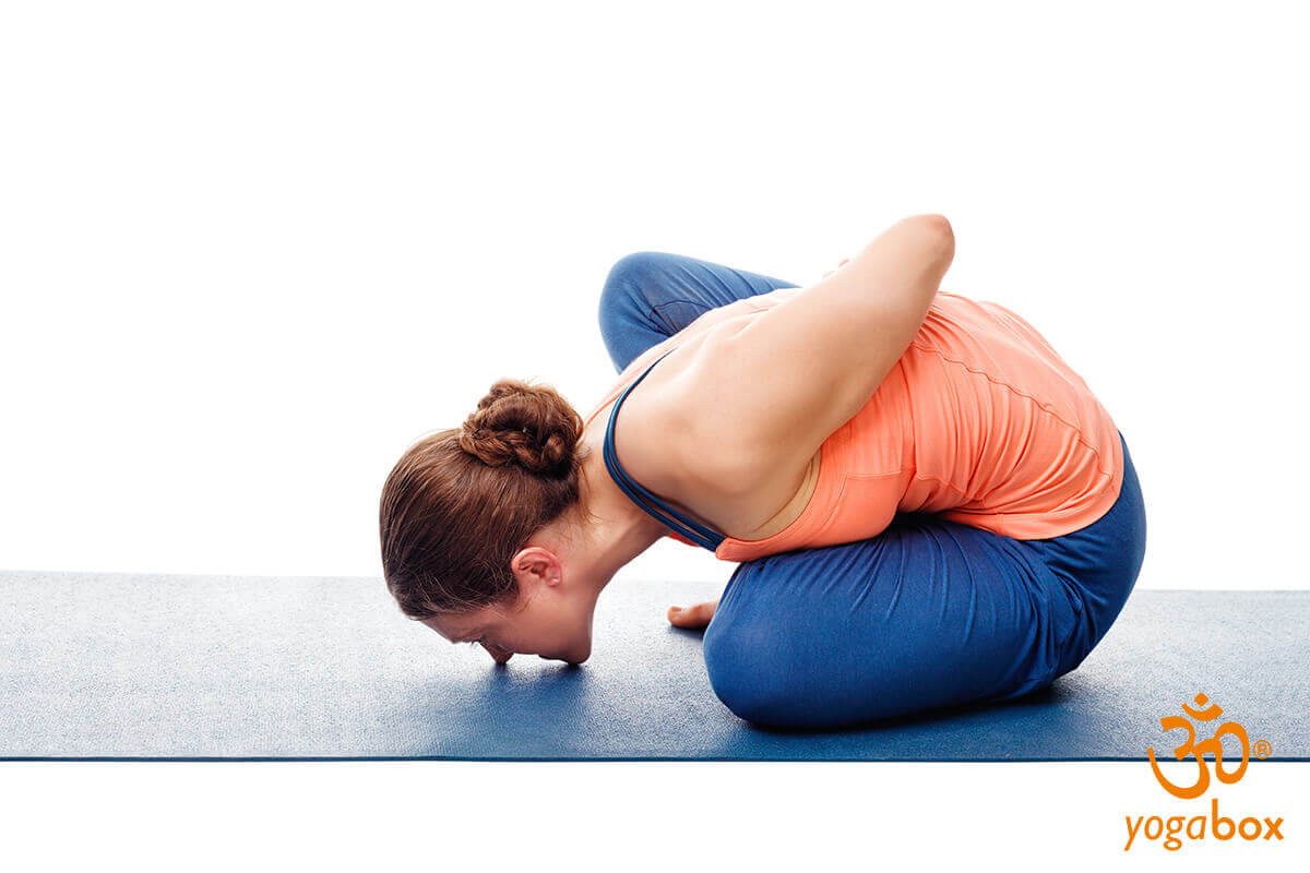 Marichyasana II - aus der Verdrehung in Flexibilität und Wohlbefinden