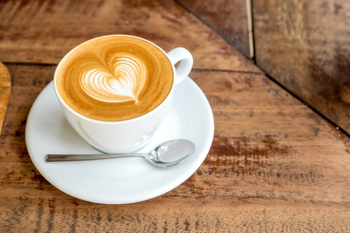 Warum Du bei Yoga keinen Kaffee trinken solltest! - yogabox
