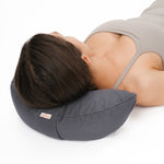 Yogakissen Halbmond BASIC grau 40 x 17 x 12 cm Buchweizenschalen